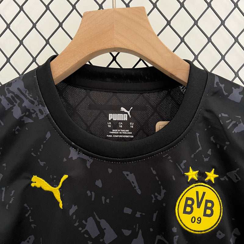 Borussia Dortmund 23/24 Kit Infantil 1