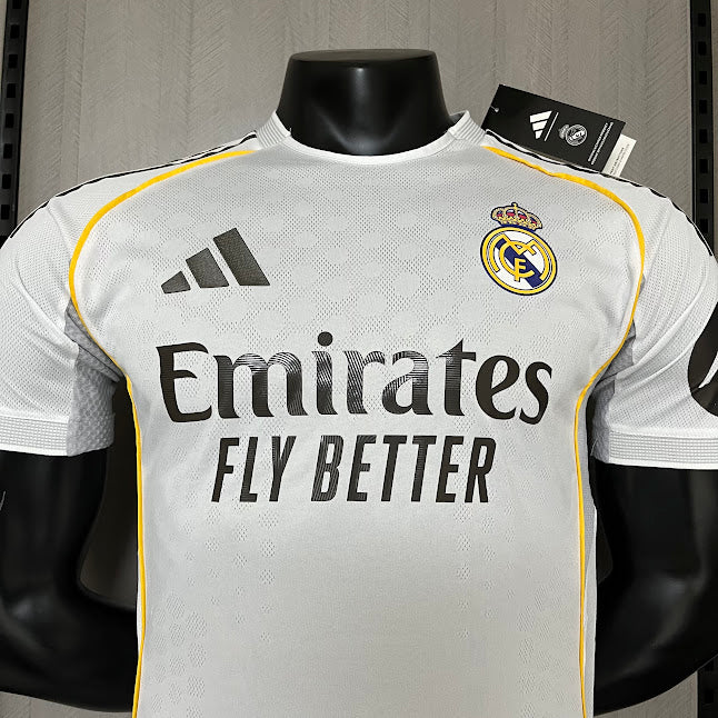 Real Madrid 25/26 Camisa 1 / Jogador