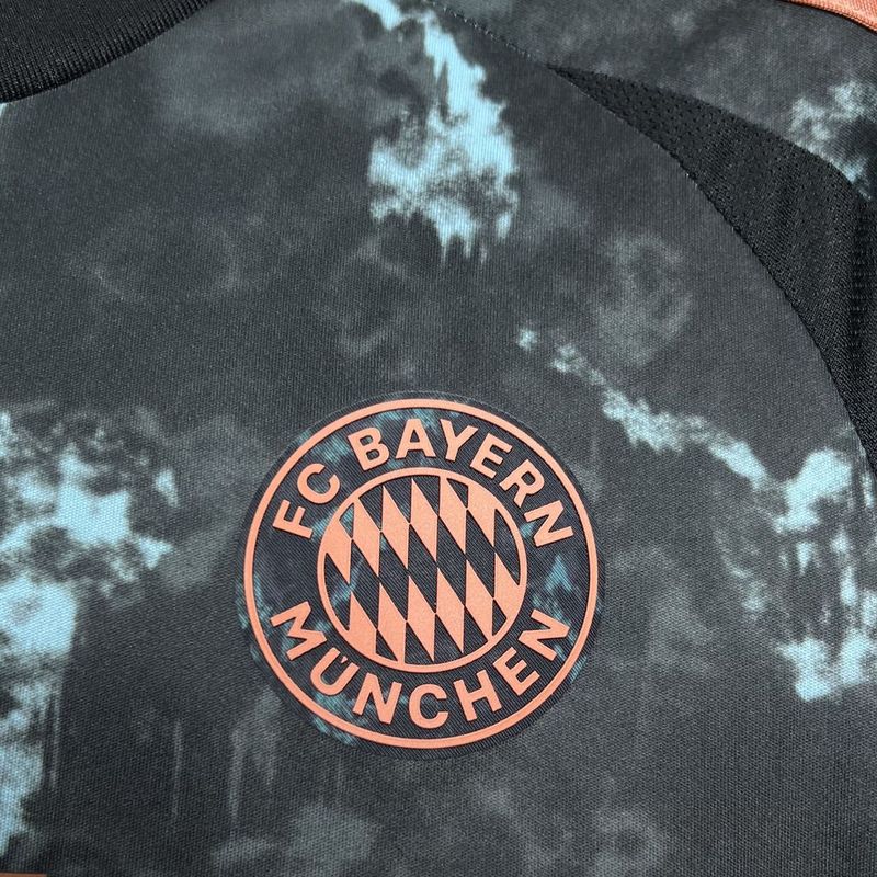 Bayern de Munchen 24/25 Camisa 2 / Torcedor