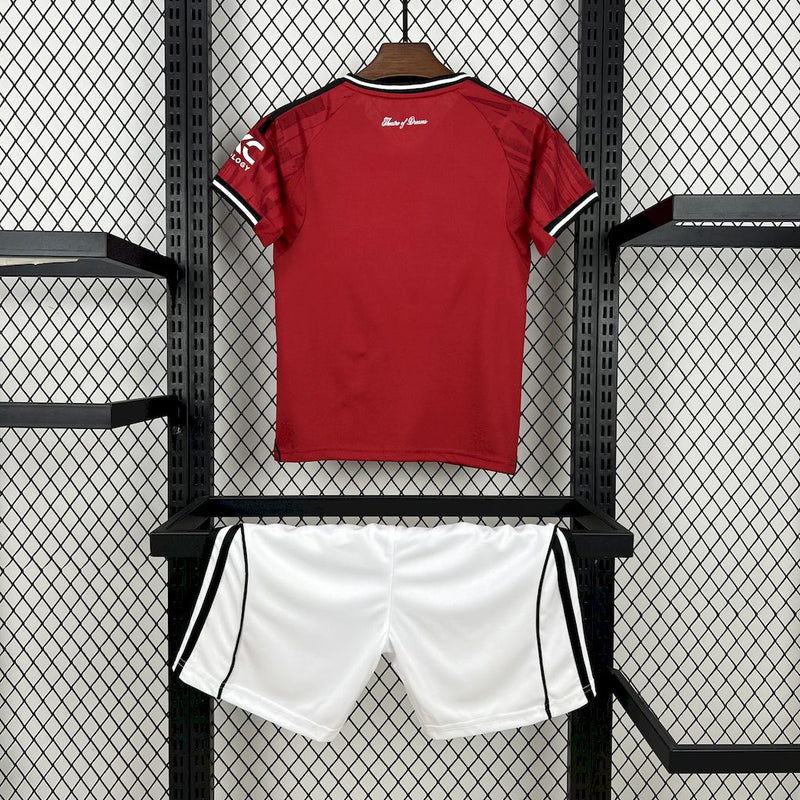 Manchester United 25/26 Kit Infantil 1