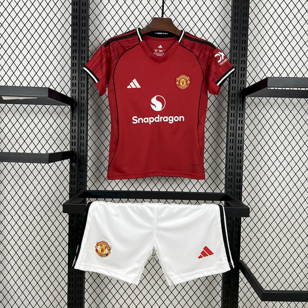 Manchester United 25/26 Kit Infantil 1