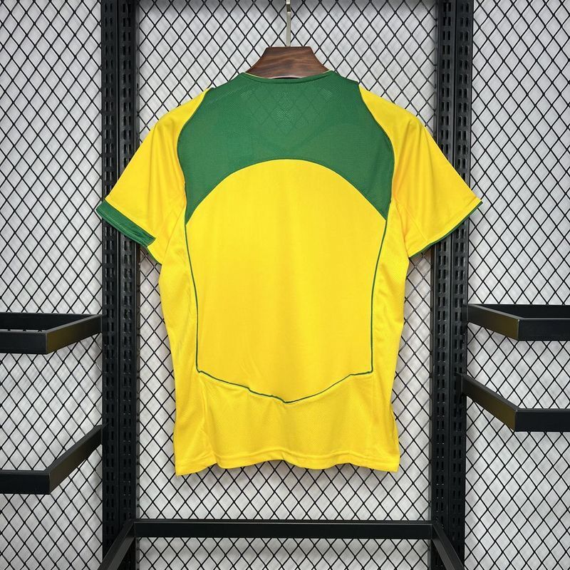 Brasil 2004 / Camisa 1 / Retrô