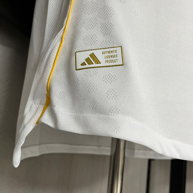 Real Madrid 25/26 Camisa 1 / Jogador