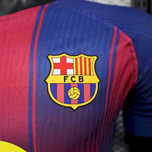 Barcelona 25/26 / Camisa 1 / Jogador